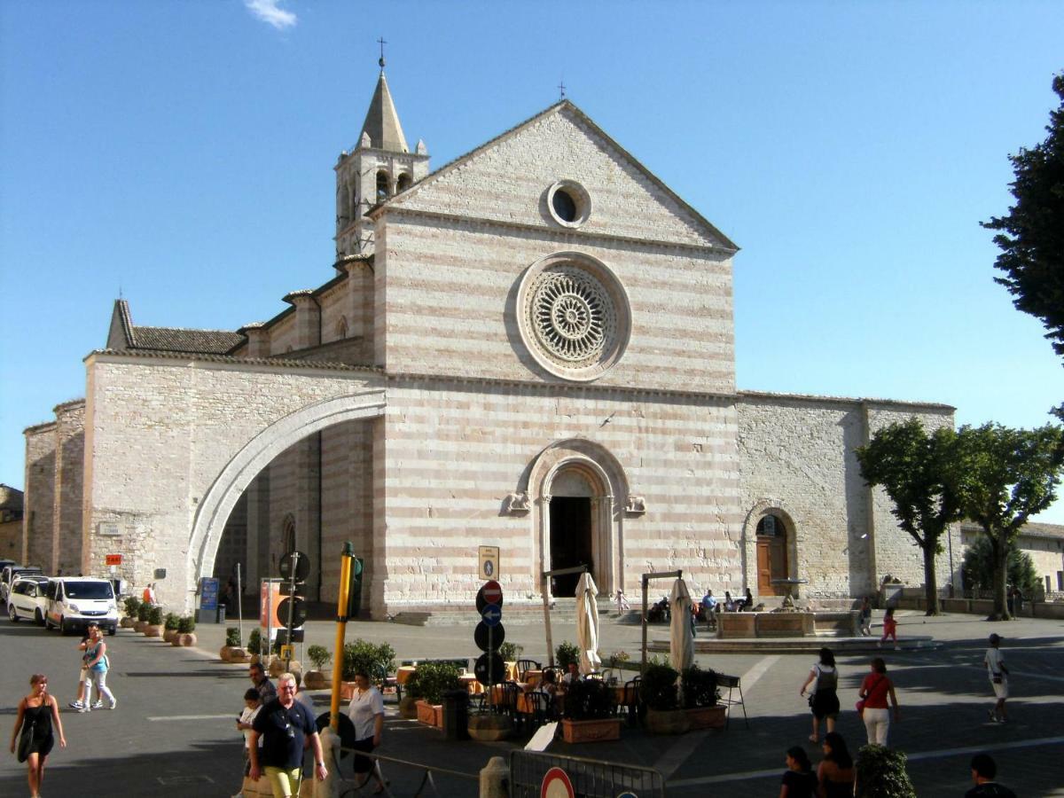 Appartamento La Giunchiglia Assisi Exterior foto